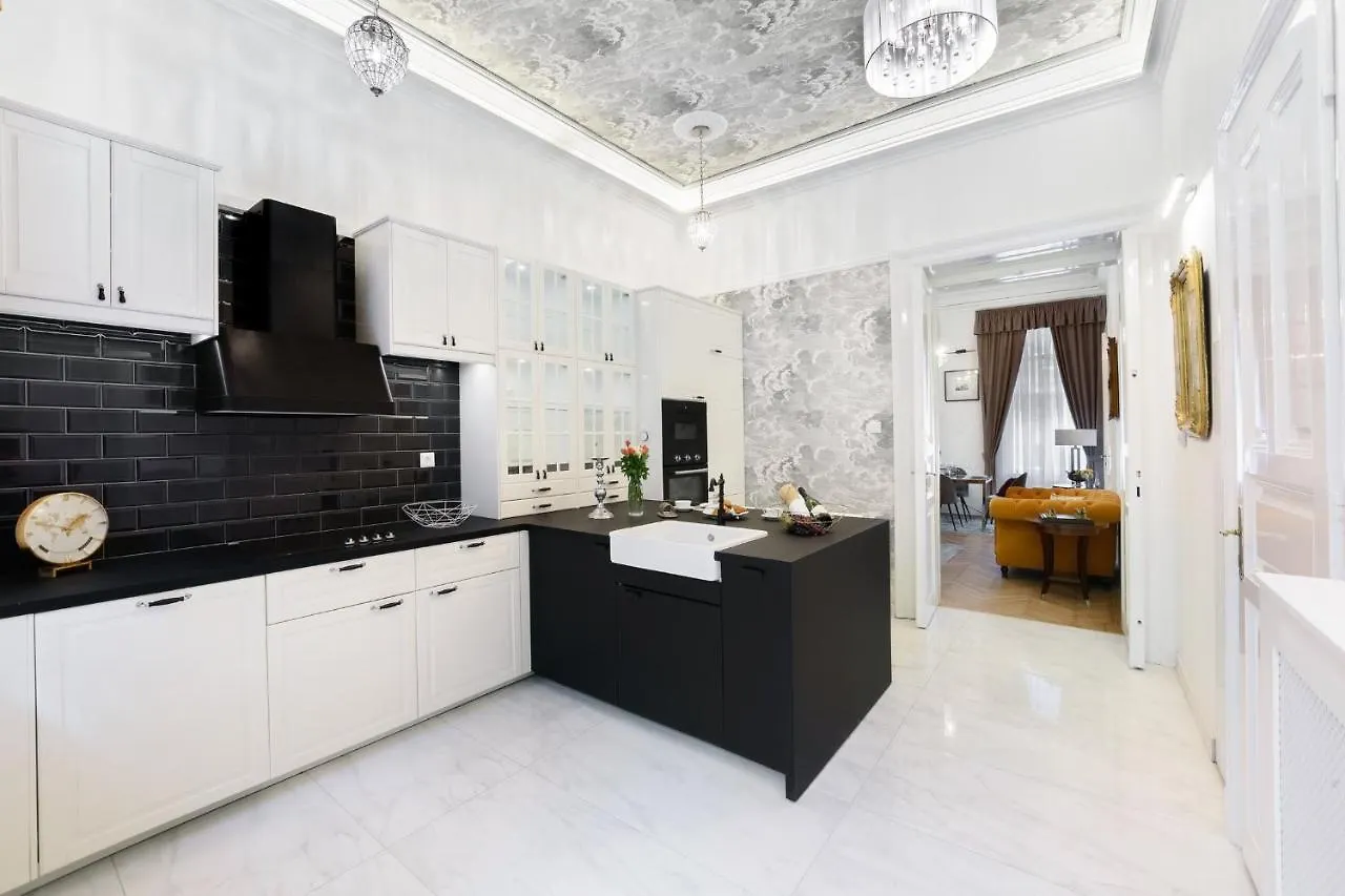 Opera Deluxe Apartman Lägenhet Budapest